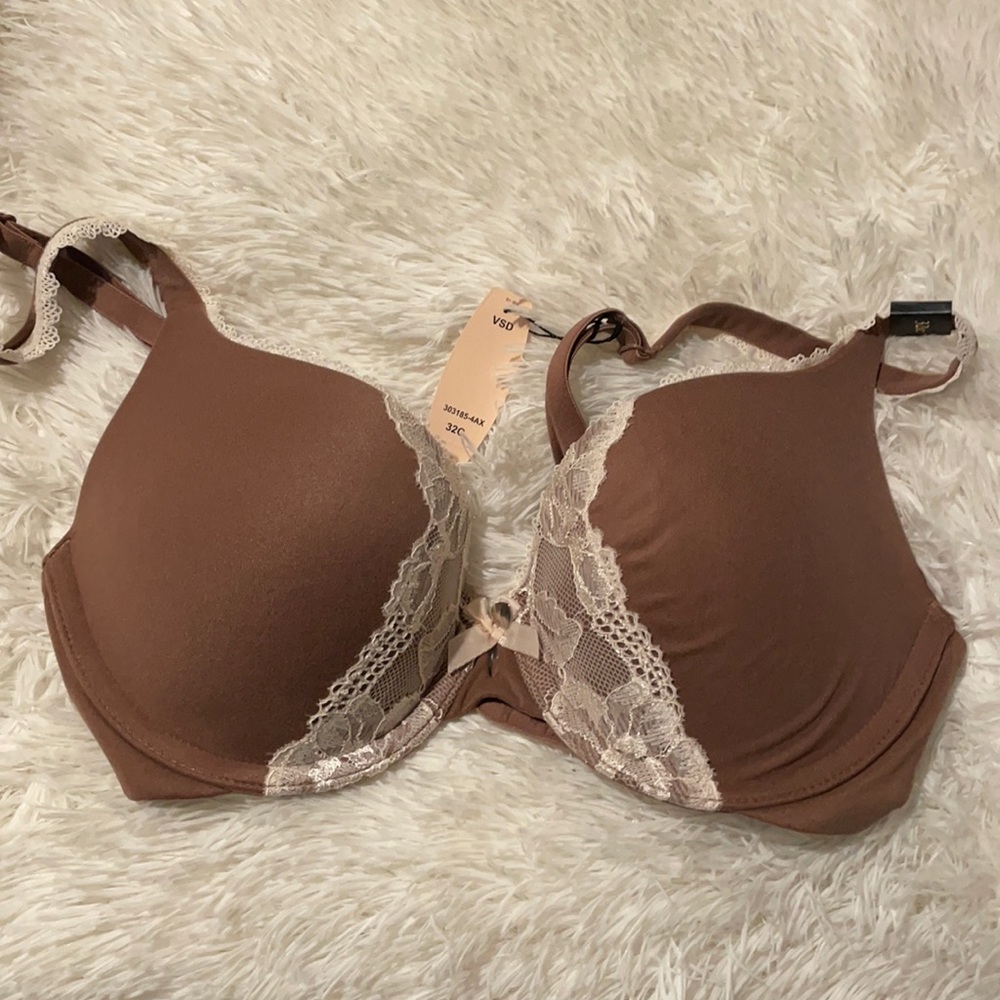 NWT- Victoria’s Secret bra